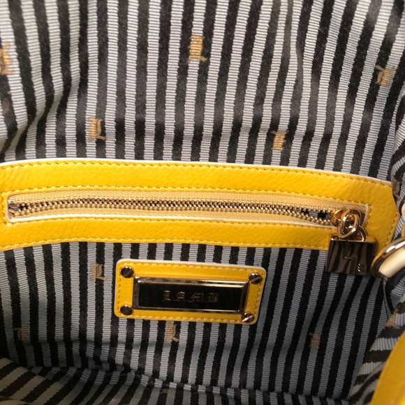 🚫SOLD🚫 - Picture 4 of 11